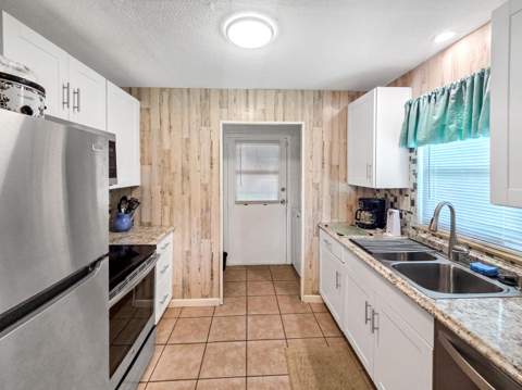 2013 Saint Lucie Boulevard, Fort Pierce FL - photo 8 of 33
