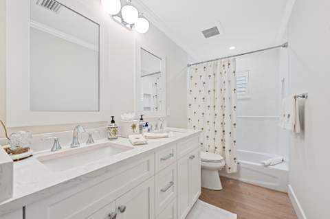 11785 Lake Shore Place, North Palm Beach FL - photo 22 of 38