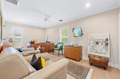 11785 Lake Shore Place, North Palm Beach FL - photo 20 of 38