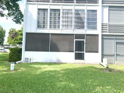 1040 Newport H #1040, Deerfield Beach FL - photo 7 of 49
