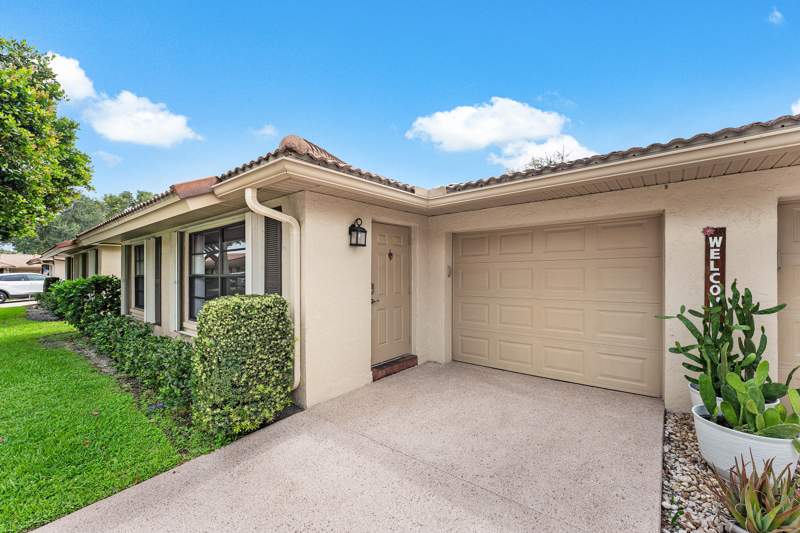 2 bedroom Villa at 4670 Laurel Tree Road #A, Bent Tree Villas West Condo, Boynton Beach — photo 2