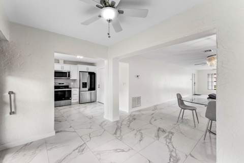 4670 Laurel Tree Road #A, Boynton Beach FL - photo 12 of 28
