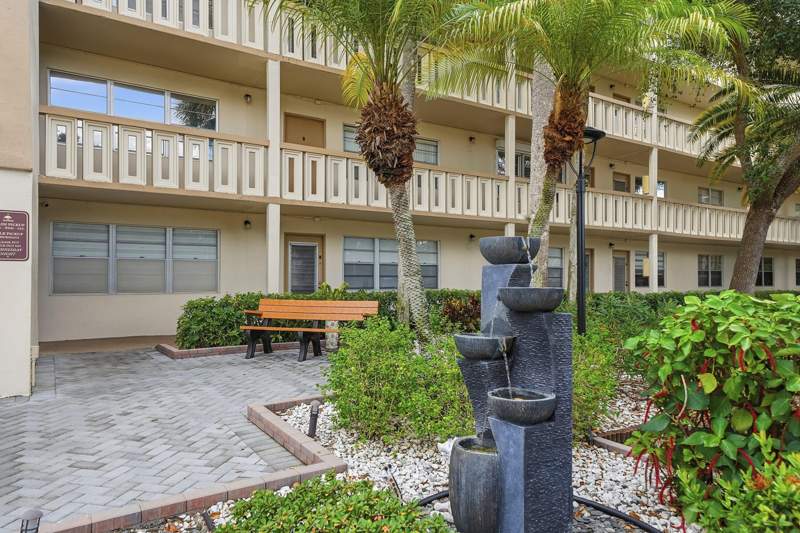 2 bedroom Condominium at 2405 Antigua Circle #L1, Antigua Village II E Condo, Coconut Creek — photo 2
