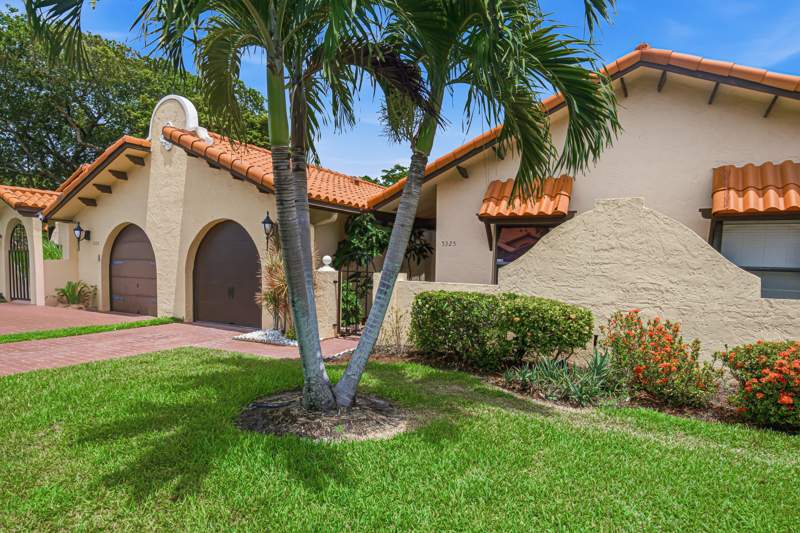 2 bedroom Villa at 5325 S Bolero Circle, Casa Del Rey 2, Delray Beach — photo 5