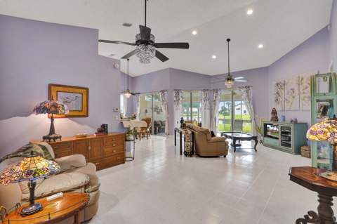 7204 Ashford Lane, Boynton Beach FL - photo 7 of 51
