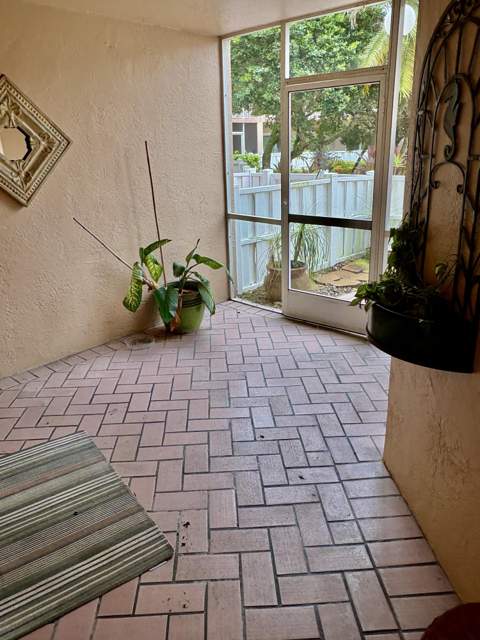 7237 S Devon Drive #110, Tamarac FL - photo 9 of 21
