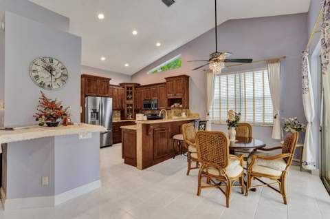 7204 Ashford Lane, Boynton Beach FL - photo 23 of 51