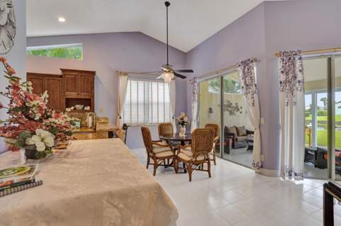 7204 Ashford Lane, Boynton Beach FL - photo 11 of 51