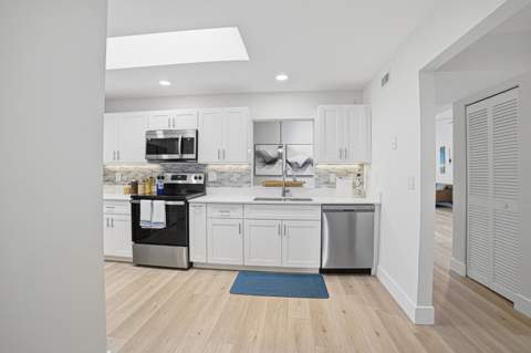 5325 S Bolero Circle, Delray Beach FL - photo 9 of 50
