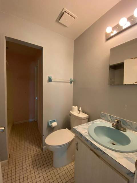3161 SW Landale Boulevard, Port St. Lucie FL - photo 8 of 21