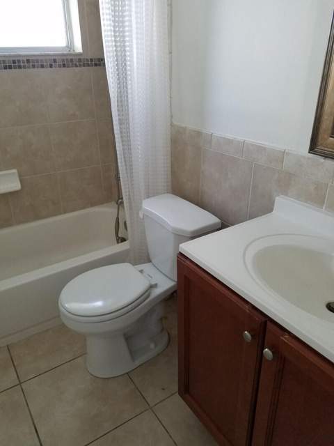 4934 NW 55th Court, Tamarac FL - photo 6 of 6