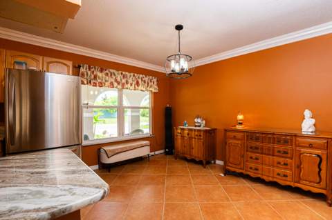 814 SE Corto Court, Port St. Lucie FL - photo 10 of 29