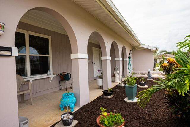 3 bedroom Single Family Residence at 814 SE Corto Court, River Park Unit 7, Port St. Lucie — photo 5
