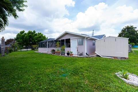 814 SE Corto Court, Port St. Lucie FL - photo 24 of 29