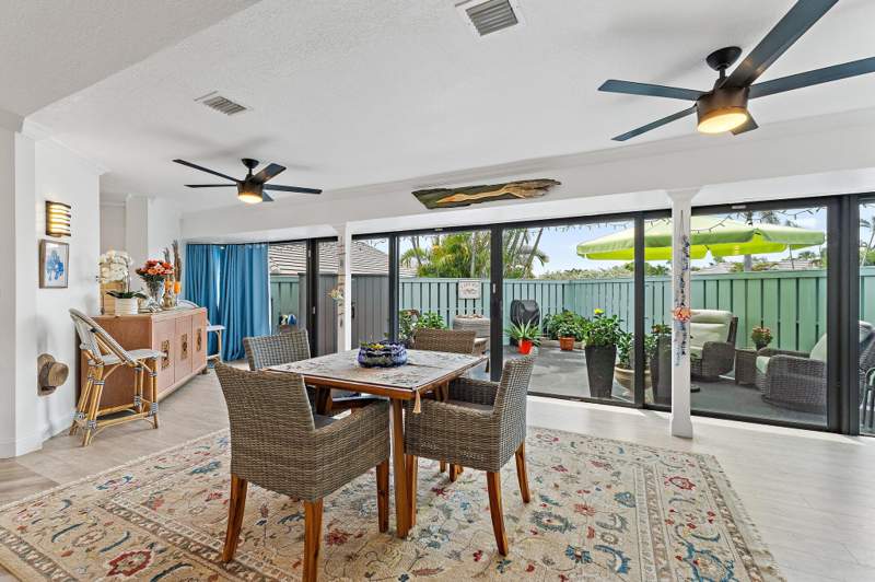 3 bedroom Villa at 1127 E Seminole Avenue #24b, Bella Vista, Jupiter — photo 4