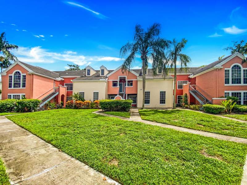 2 bedroom Condominium at 1335 CRYSTAL Way #A, BAHIA AT DELRAY CONDO, Delray Beach — photo 2