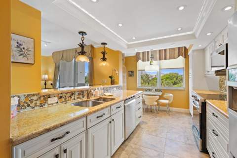 3210 SE 10th Street #4a, Pompano Beach FL - photo 15 of 51