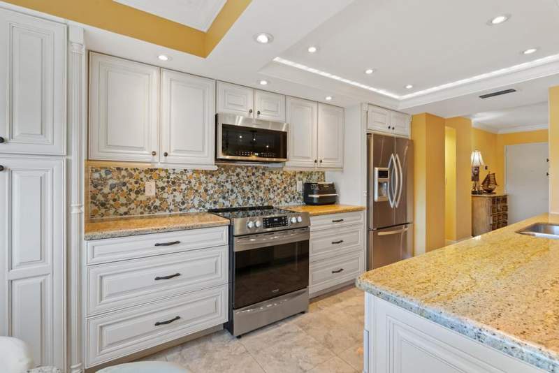 2 bedroom Condominium at 3210 SE 10th Street #4a, Savoy East Condo, Pompano Beach — photo 3