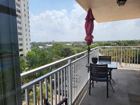 5200 N Ocean Boulevard #615, Lauderdale-By-The-Sea FL - photo 11 of 41
