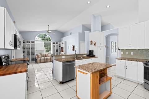 4220 NW 90th Terrace, Coral Springs FL - photo 16 of 61