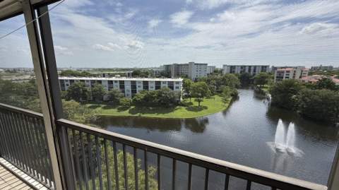 2334 S Cypress Bend Drive #802, Pompano Beach FL - photo 20 of 31