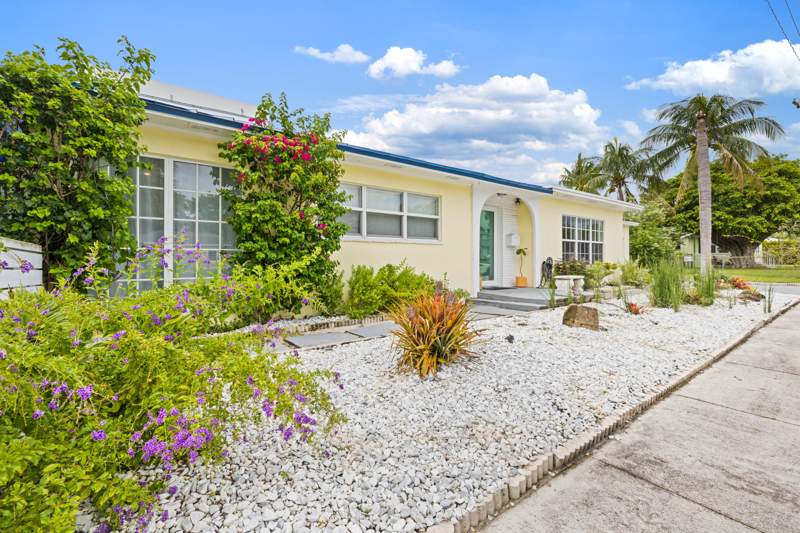 4 bedroom Single Family Residence at 400 45th Street, North Palm Bch 1, West Palm Beach — photo 4