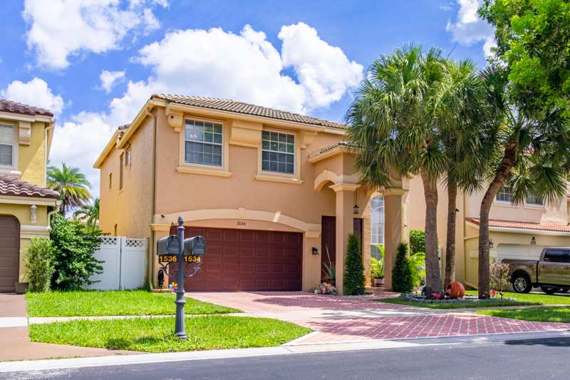 4 bedroom Single Family Residence at 1534 Running Oak Lane, Madison Green 1 Par B, Royal Palm Beach — photo 1