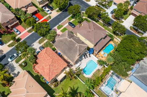 1534 Running Oak Lane, Royal Palm Beach FL - photo 8 of 75