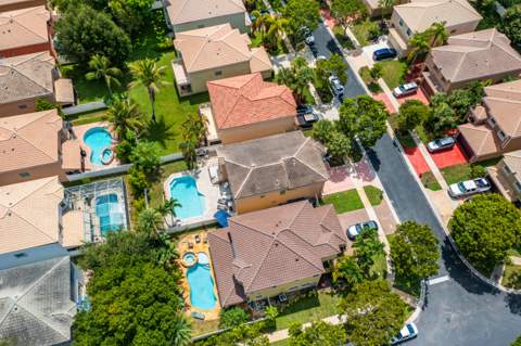 1534 Running Oak Lane, Royal Palm Beach FL - photo 9 of 75