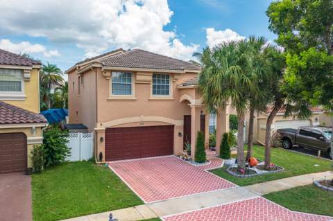 1534 Running Oak Lane, Royal Palm Beach FL - photo 11 of 75