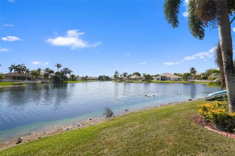 6691 Segovia Way, Pembroke Pines FL - photo 6 of 73