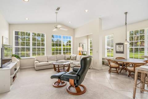 9403 Pinebark Court, Fort Pierce FL - photo 12 of 46