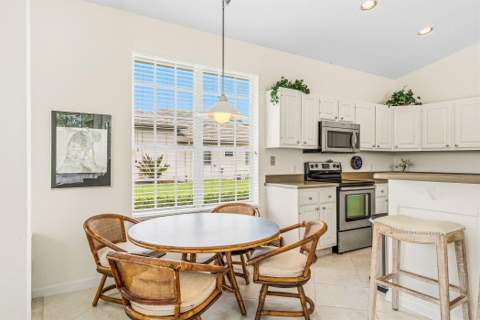 9403 Pinebark Court, Fort Pierce FL - photo 18 of 46