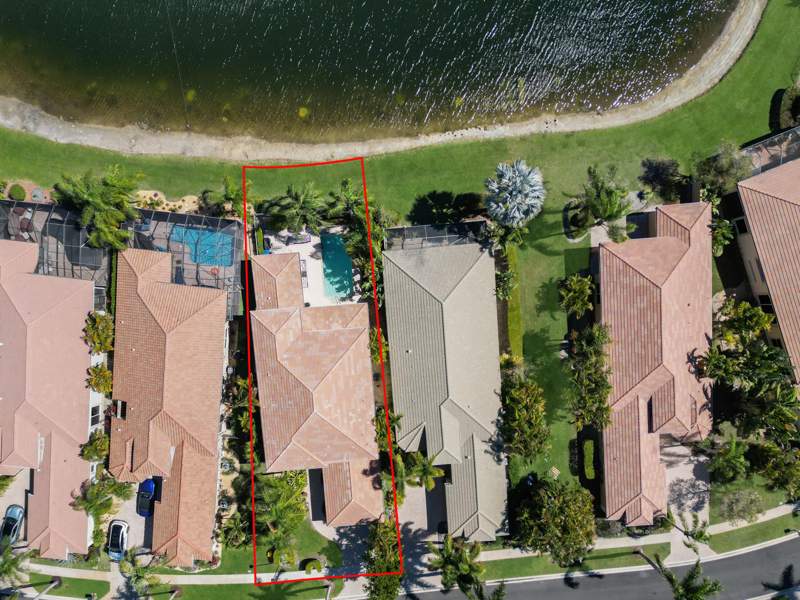 4 bedroom Single Family Residence at 10891 Northgreen Drive, Wycliffe Tr N, Lake Worth — photo 2