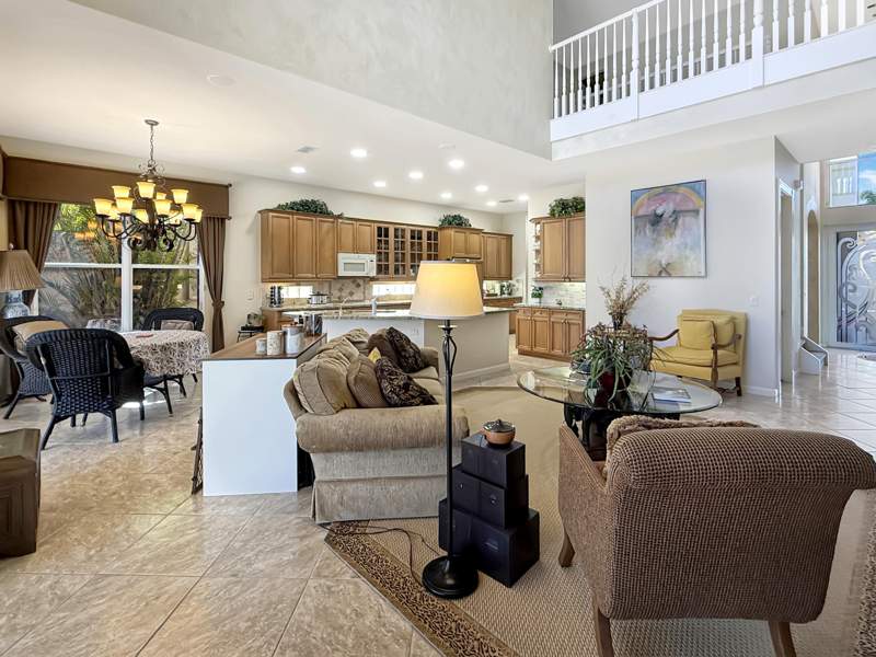 4 bedroom Single Family Residence at 10891 Northgreen Drive, Wycliffe Tr N, Lake Worth — photo 5