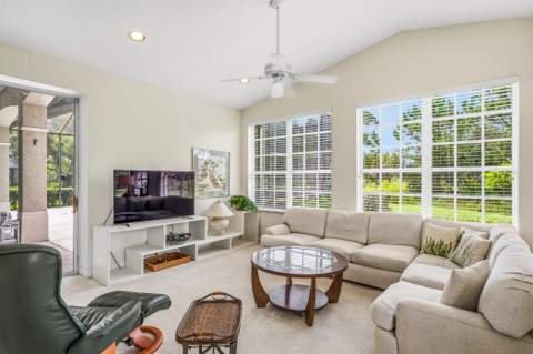 9403 Pinebark Court, Fort Pierce FL - photo 13 of 46