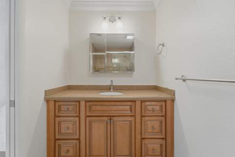 18966 SE Southgate Drive, Jupiter FL - photo 12 of 23