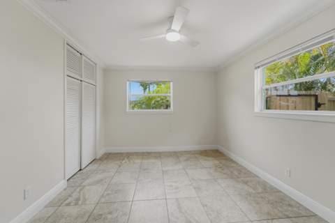 18966 SE Southgate Drive, Jupiter FL - photo 15 of 23