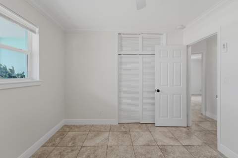 18966 SE Southgate Drive, Jupiter FL - photo 16 of 23