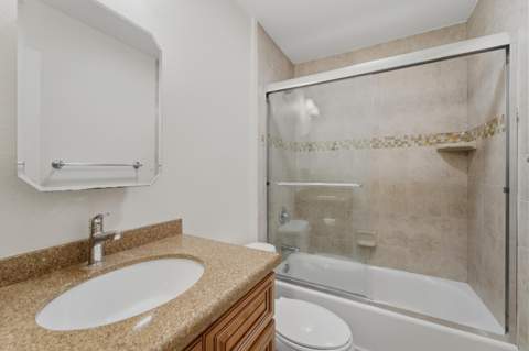 18966 SE Southgate Drive, Jupiter FL - photo 17 of 23