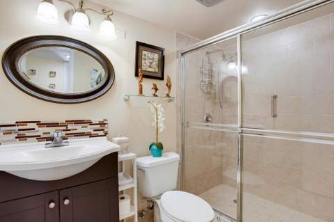 211 S Hollybrook Drive #107, Pembroke Pines FL - photo 11 of 20