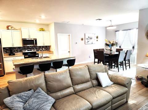2841 NE Breezeway Circle, Jensen Beach FL - photo 15 of 41