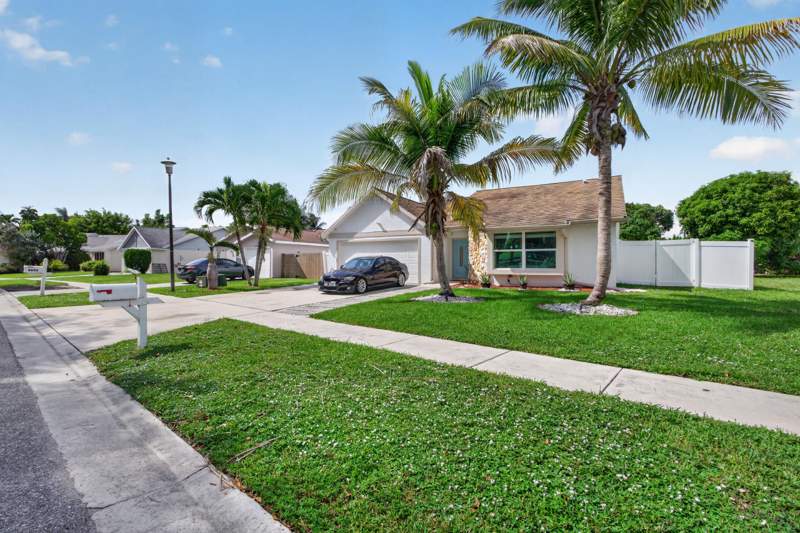 3 bedroom Single Family Residence at 4858 Classic Drive, Palm Club West Village 2, West Palm Beach — photo 5
