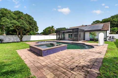 4858 Classic Drive, West Palm Beach FL - photo 8 of 67