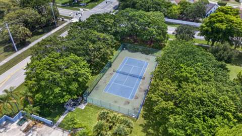 4858 Classic Drive, West Palm Beach FL - photo 9 of 67