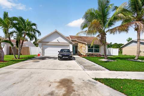 4858 Classic Drive, West Palm Beach FL - photo 10 of 67