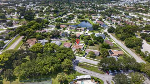 4858 Classic Drive, West Palm Beach FL - photo 12 of 67