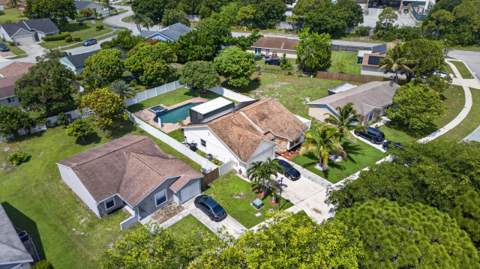 4858 Classic Drive, West Palm Beach FL - photo 13 of 67
