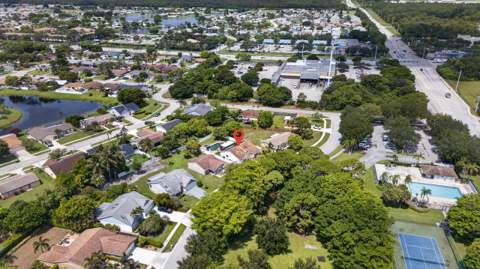 4858 Classic Drive, West Palm Beach FL - photo 14 of 67