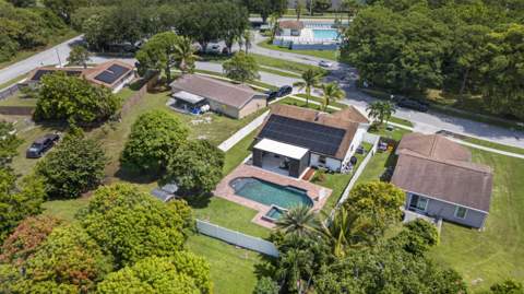4858 Classic Drive, West Palm Beach FL - photo 19 of 67